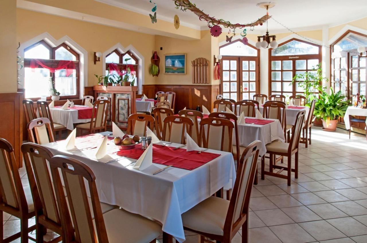 Alpokalja Panzio Etterem Bed and Breakfast Kőszeg Eksteriør billede